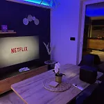 Lägenhet Wellness Hideaway Se Saunou A Virivkou
