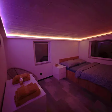 Wellness Hideaway Se Saunou A Virivkou * Třebechovice pod Orebem