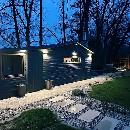 Wellness Hideaway Se Saunou A Vířivkou